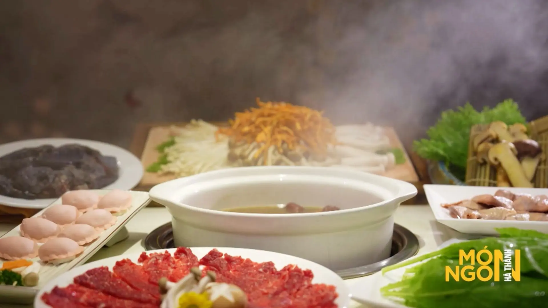 Lẩu nấm thiên nhiên | Món ngon ở Hà Thành | 25/10/2025